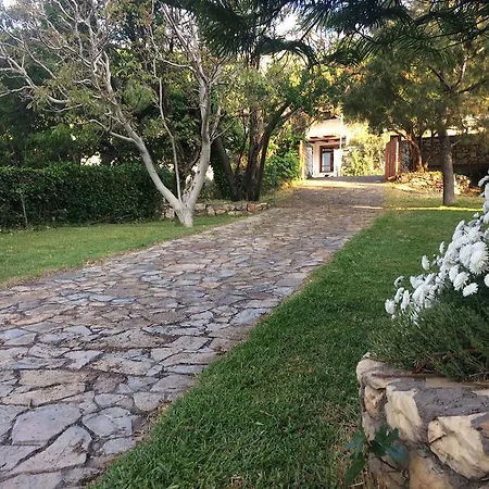 Mealos Apartment